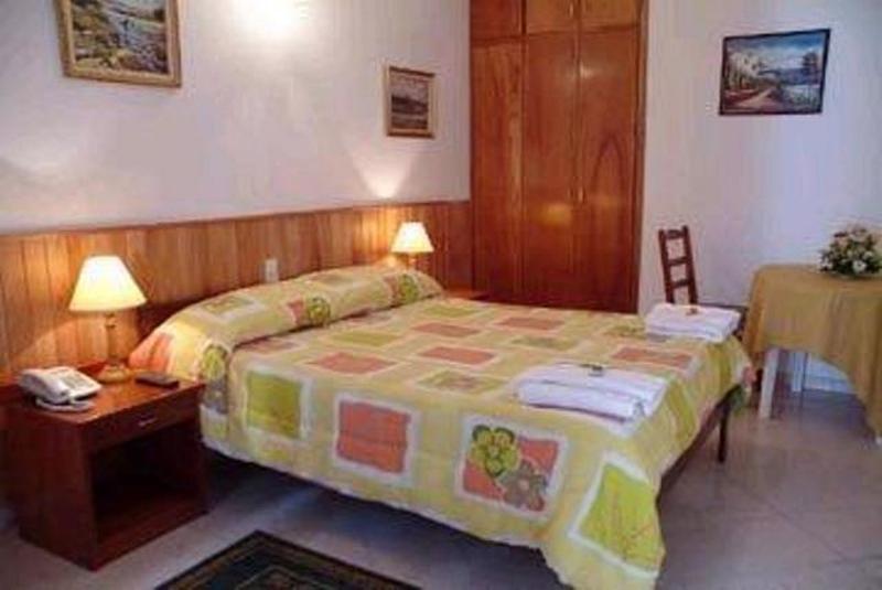Hotel Portal Del Sol อะซุนซิออง ภายนอก รูปภาพ