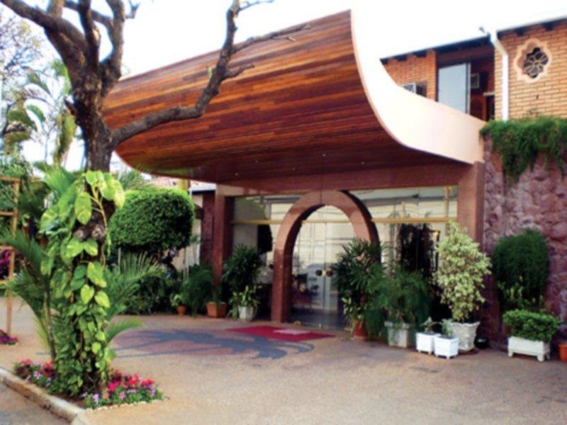 Hotel Portal Del Sol อะซุนซิออง ภายนอก รูปภาพ