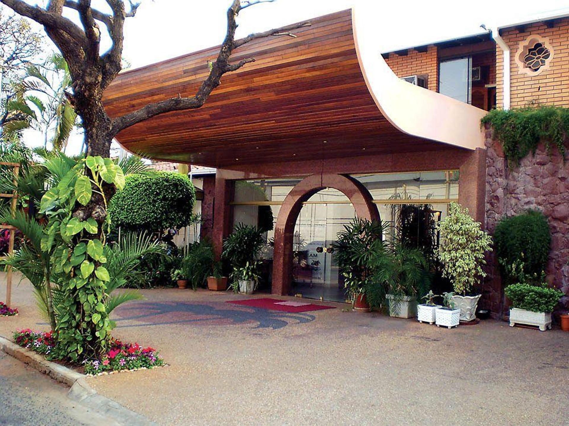 Hotel Portal Del Sol อะซุนซิออง ภายนอก รูปภาพ