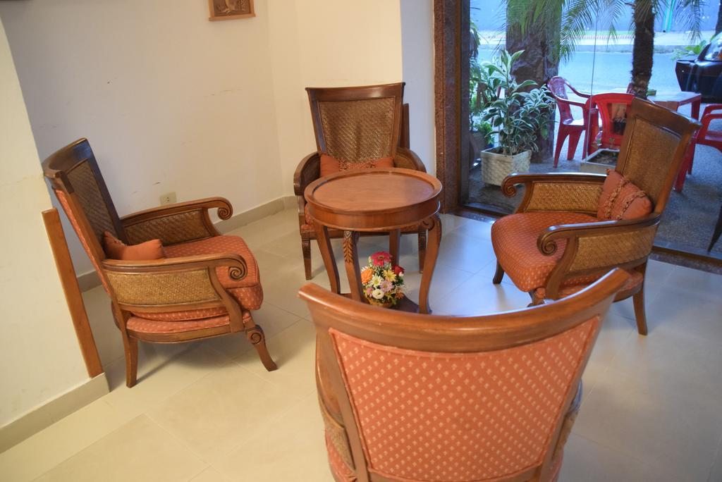 Hotel Portal Del Sol อะซุนซิออง ภายนอก รูปภาพ